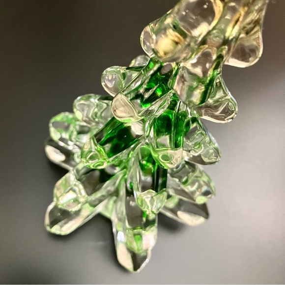 Vintage Green Ribbon Heavy Crystal Art Glass Christmas Tree Made In Taiwan - Picture 3 of 6